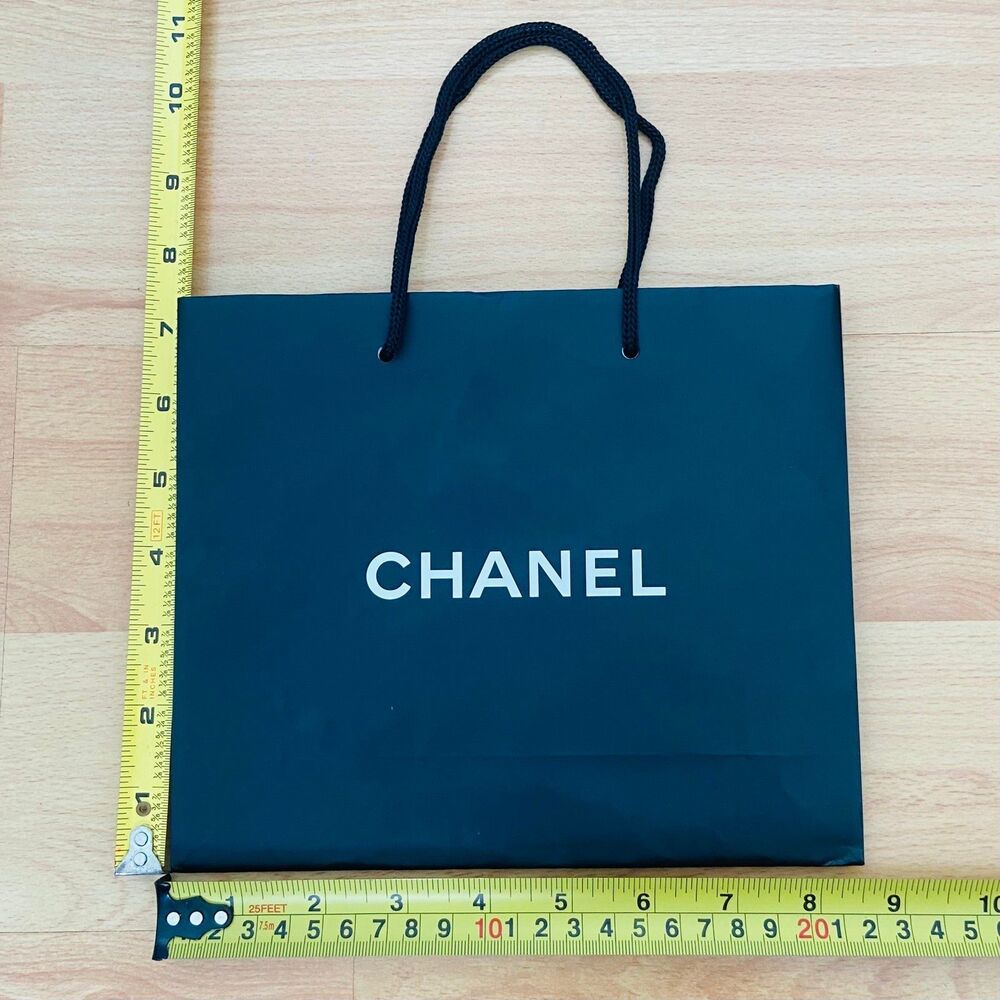 Chanel Paper Shopping Bag - small (8.6" x 7.5" x 2.75")